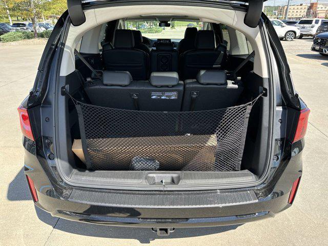 Photo of 2026 Crystal Black Pearl Honda Odyssey