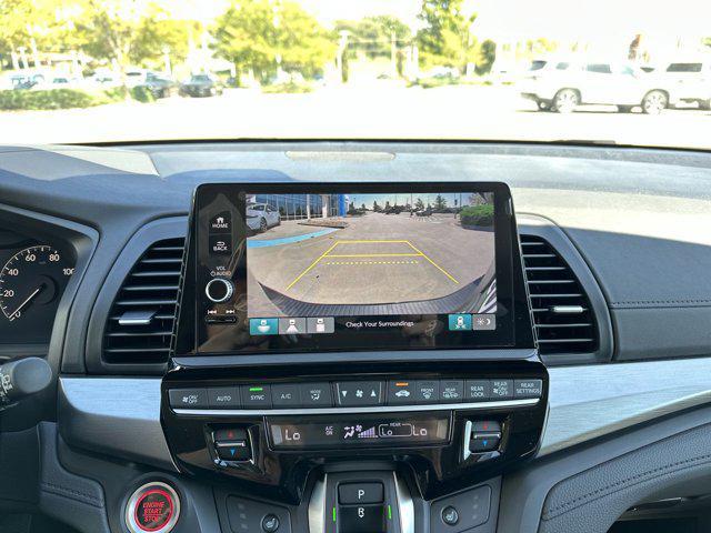 Photo of 2026 Crystal Black Pearl Honda Odyssey