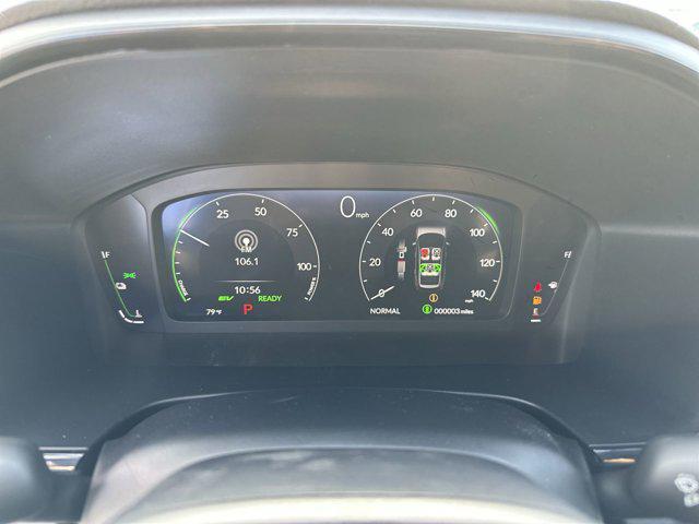 Photo of 2026 Platinum White Pearl Honda CR-V Hybrid