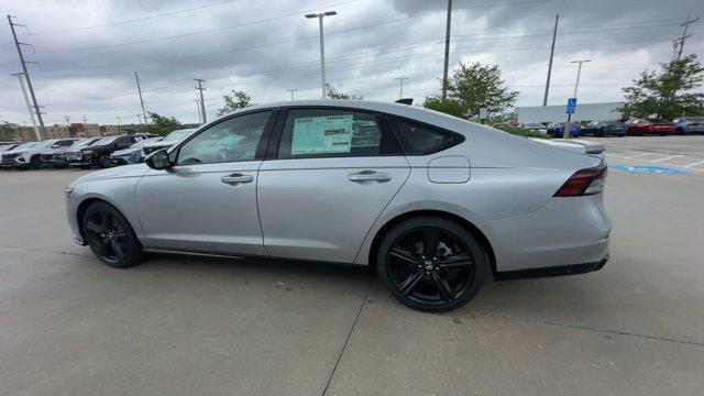 Photo of 2025 Solar Silver Metallic Honda Accord Hybrid