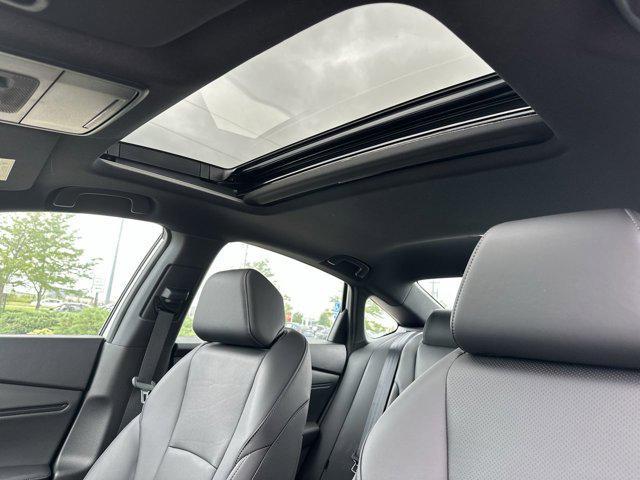 Photo of 2025 Solar Silver Metallic Honda Accord Hybrid