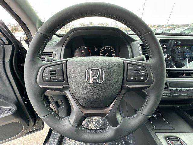 Photo of 2025 Crystal Black Pearl Honda Ridgeline