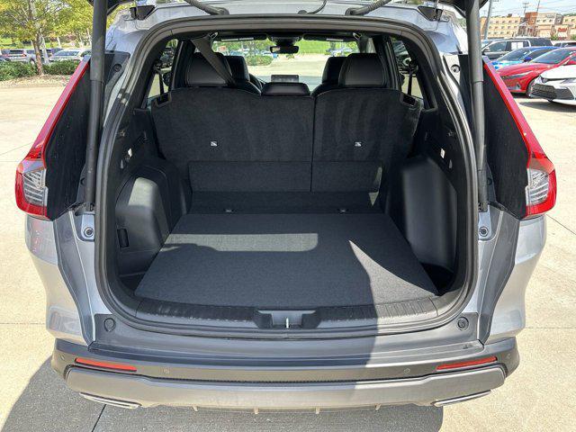 Photo of 2024 Lunar Silver Metallic Honda CR-V Hybrid