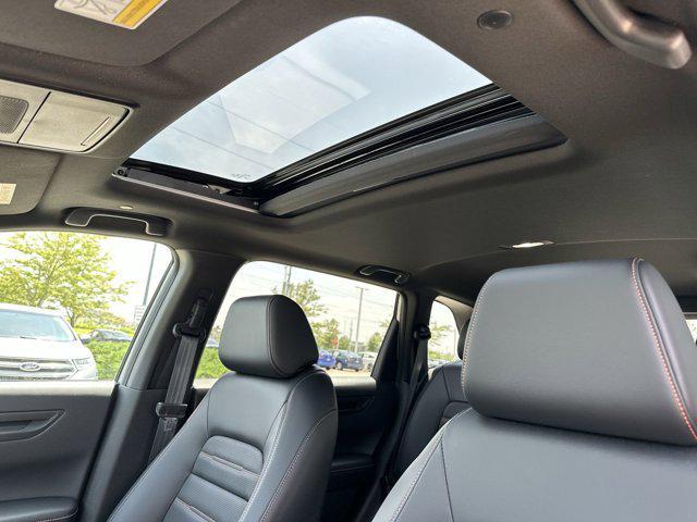 Photo of 2024 Lunar Silver Metallic Honda CR-V Hybrid