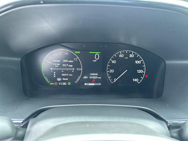 Photo of 2025 Radiant Red Metallic Honda CR-V Hybrid