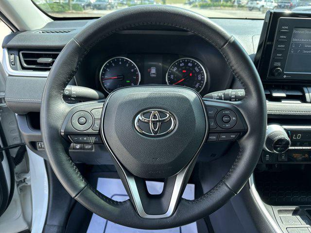 Photo of 2022 White Toyota RAV4
