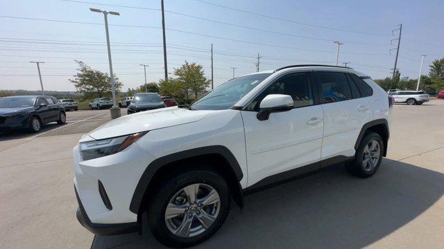 Photo of 2022 White Toyota RAV4
