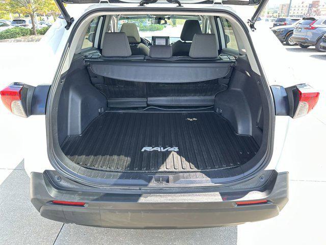 Photo of 2022 White Toyota RAV4