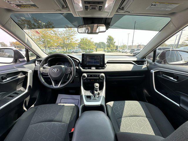 Photo of 2022 White Toyota RAV4