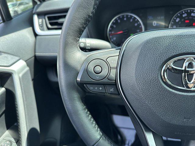Photo of 2022 White Toyota RAV4