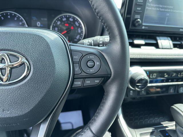 Photo of 2022 White Toyota RAV4