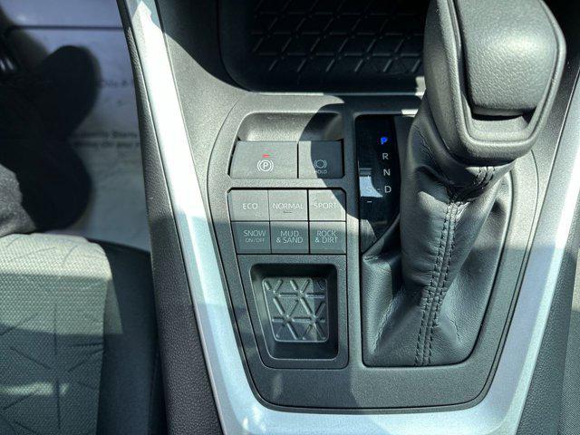 Photo of 2022 White Toyota RAV4