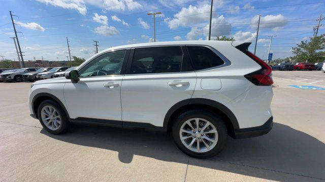 Photo of 2023 Platinum White Pearl Honda CR-V