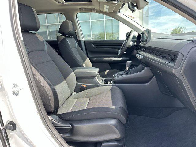 Photo of 2023 Platinum White Pearl Honda CR-V