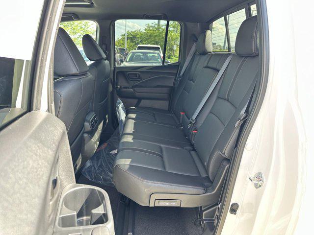 Photo of 2025 Platinum White Pearl Honda Ridgeline