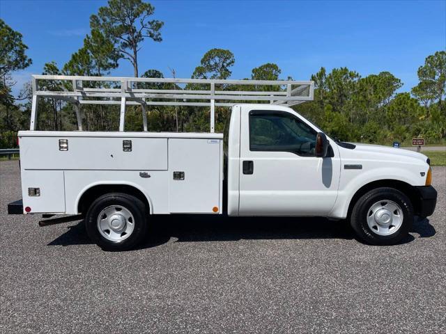 Photo of 2007 Oxford White Clearcoat Ford F-250