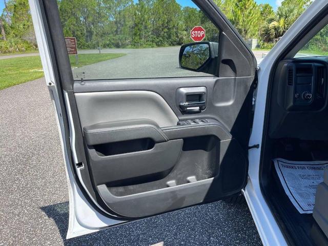 Photo of 2015 Summit White Chevrolet Silverado 1500