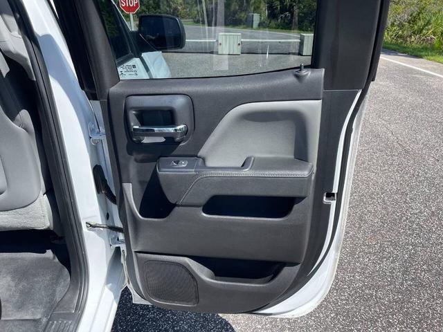Photo of 2015 Summit White Chevrolet Silverado 1500