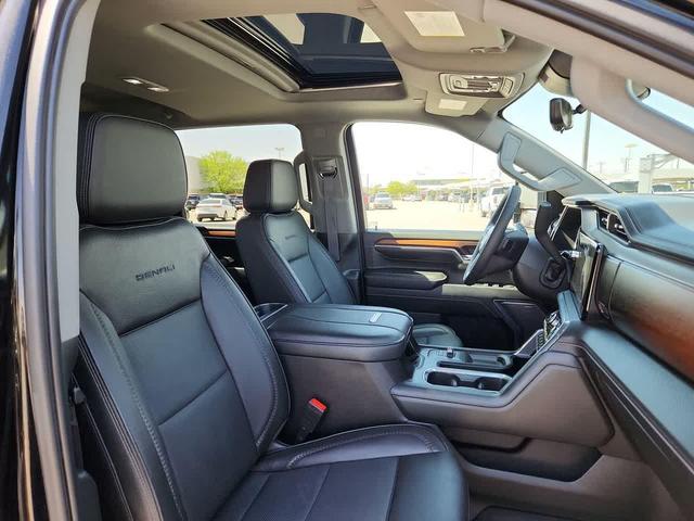 Photo of 2024 Onyx Black GMC Sierra 3500