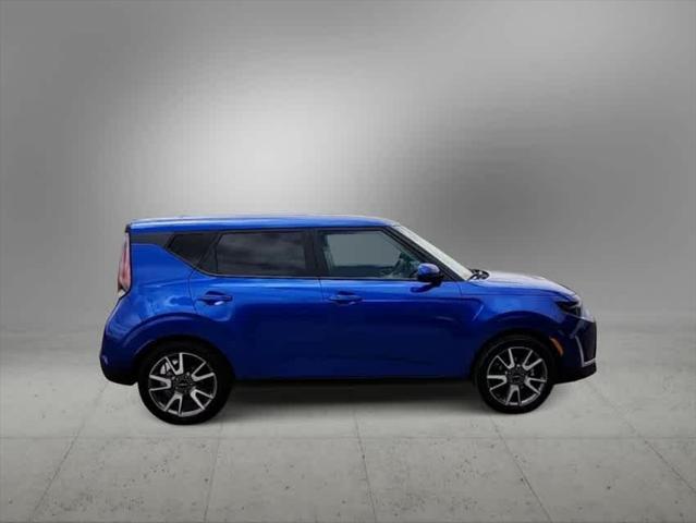 Photo of 2024 Neptune Blue Kia Soul