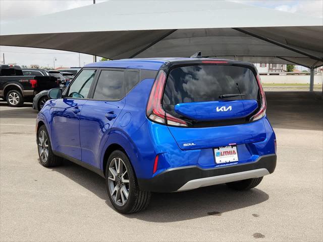 Photo of 2024 Neptune Blue Kia Soul