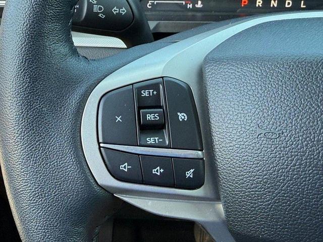 Photo of 2022 Agate Black Metallic Ford Explorer