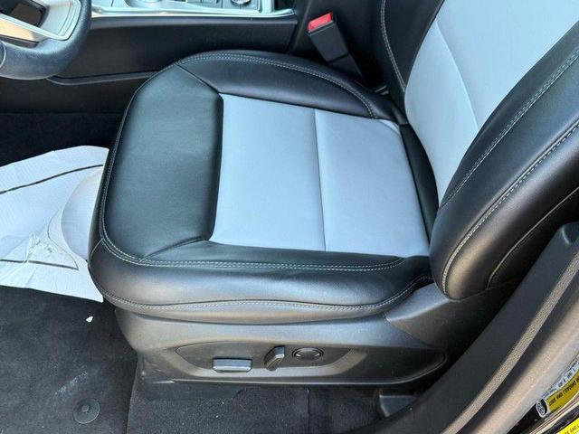 Photo of 2022 Agate Black Metallic Ford Explorer