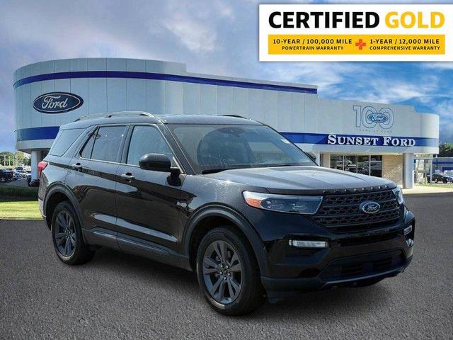 Photo of 2022 Agate Black Metallic Ford Explorer