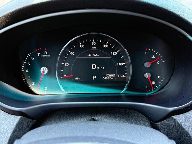 Photo of 2020 Gravity Grey Kia Sorento