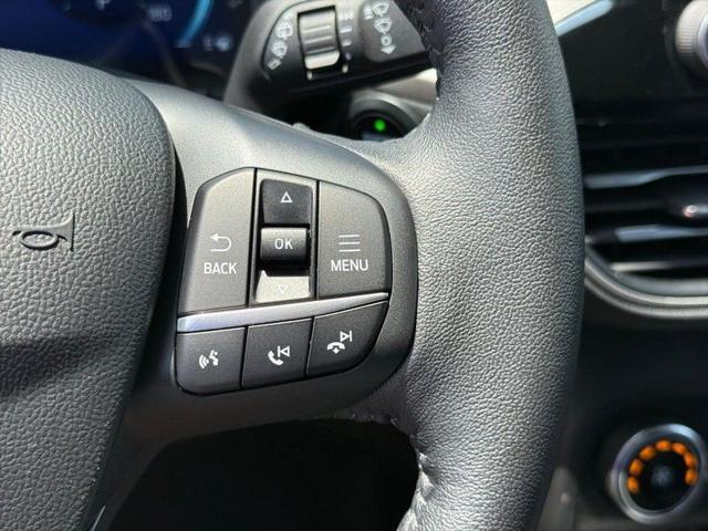 Photo of 2020 Ingot Silver Metallic Ford Escape