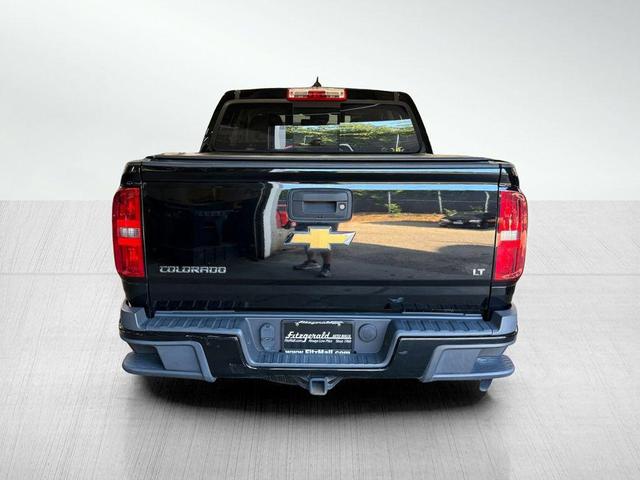 Photo of 2016 Black Chevrolet Colorado