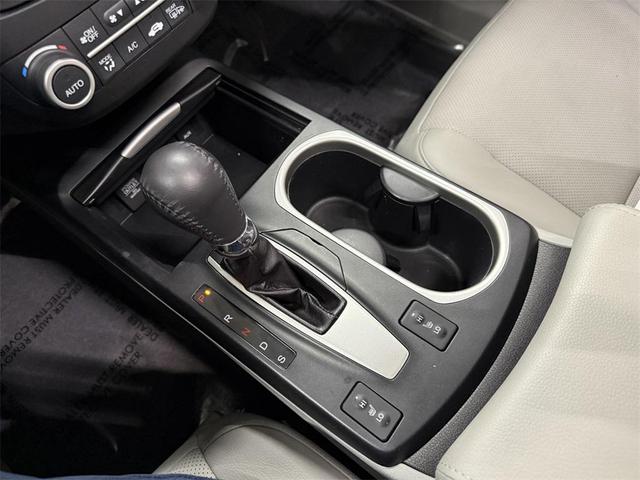Photo of 2017 Fathom Blue Pearl Acura RDX