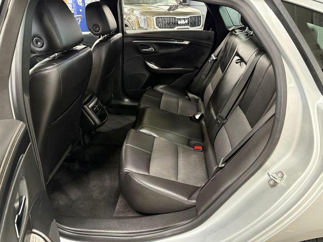 Photo of 2016 Silver Ice Metallic Chevrolet Impala