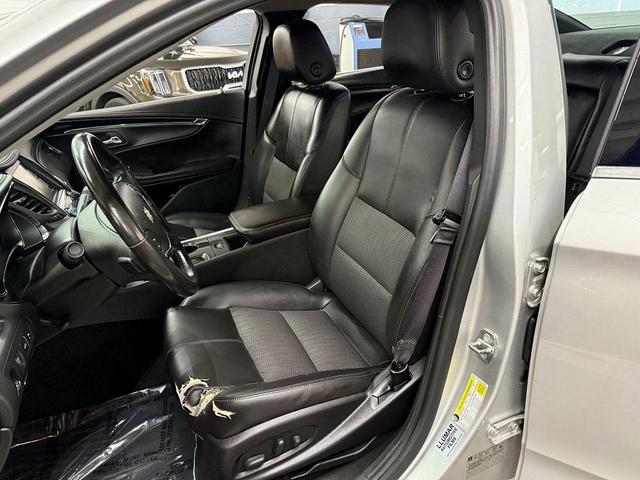 Photo of 2016 Silver Ice Metallic Chevrolet Impala