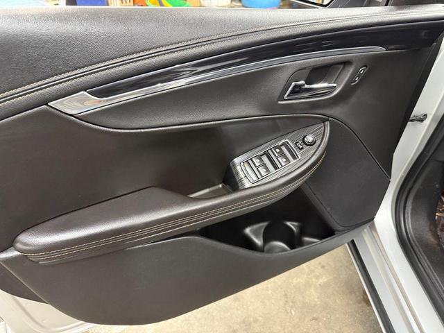 Photo of 2016 Silver Ice Metallic Chevrolet Impala