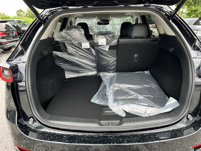 Photo of 2025 Jet Black Mazda CX-5
