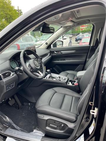 Photo of 2025 Jet Black Mazda CX-5