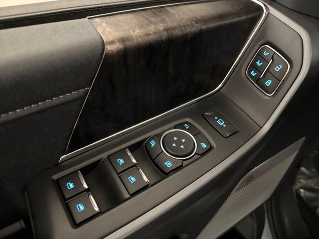 Photo of 2025 Glacier Gray Metallic Ford F-250