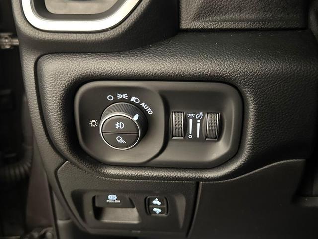 Photo of 2021 Granite Crystal Clearcoat Metallic RAM 1500