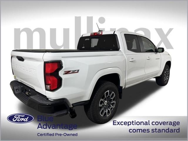 Photo of 2023 Summit White Chevrolet Colorado
