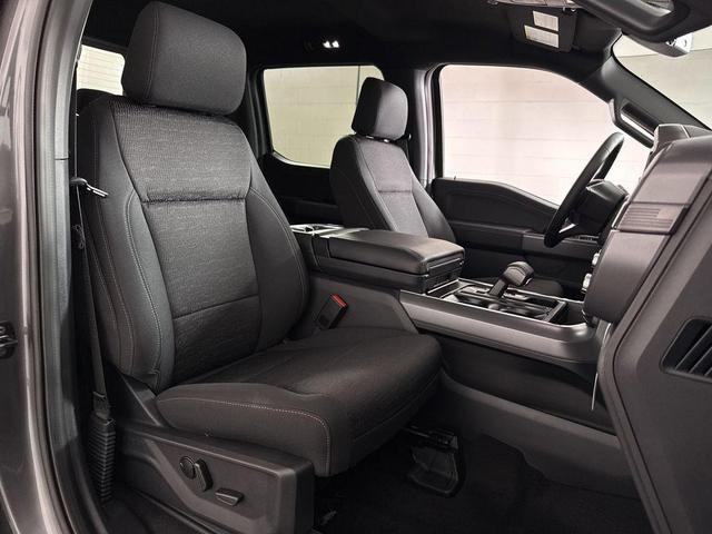 Photo of 2025 Carbonized Gray Metallic Ford F-150