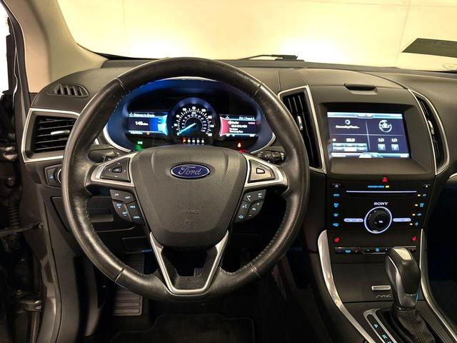 Photo of 2015 Magnetic Metallic Ford Edge