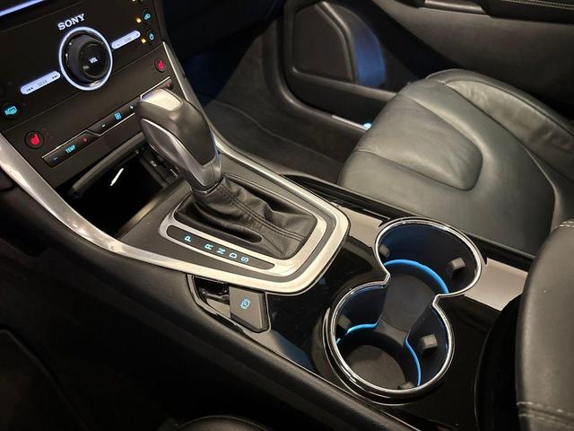 Photo of 2015 Magnetic Metallic Ford Edge