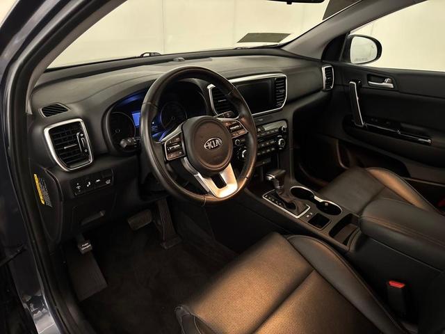 Photo of 2020 Pacific Blue Kia Sportage