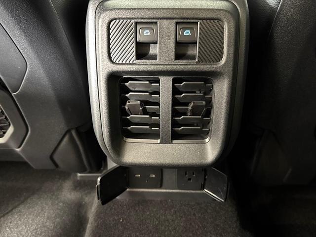 Photo of 2025 Oxford White Ford Bronco