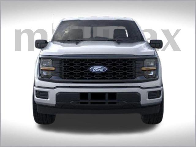 Photo of 2025 Oxford White Ford F-150