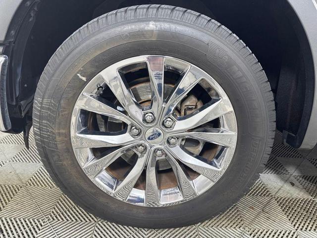 Photo of 2015 Magnetic Metallic Ford F-150