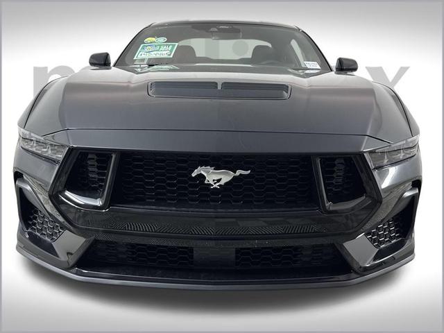 Photo of 2025 Shadow Black Ford Mustang