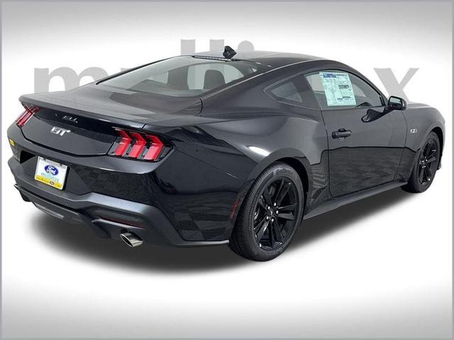 Photo of 2025 Shadow Black Ford Mustang