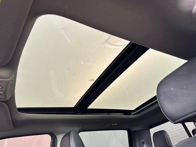 Photo of 2021 Agate Black Metallic Ford F-250